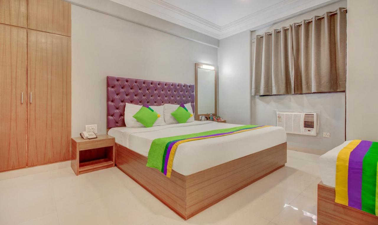 Treebo Cruz Royale Santacruz West Hotel Mumbai Kültér fotó