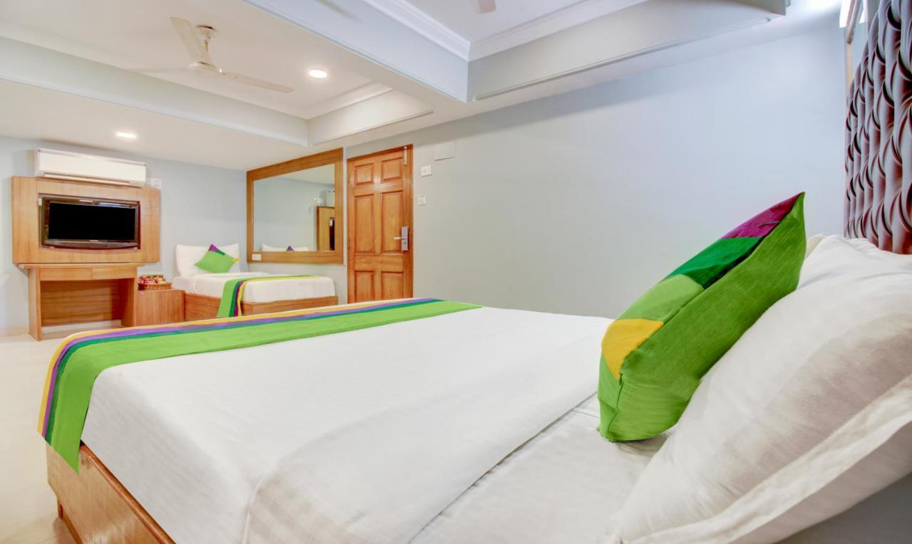 Treebo Cruz Royale Santacruz West Hotel Mumbai Kültér fotó