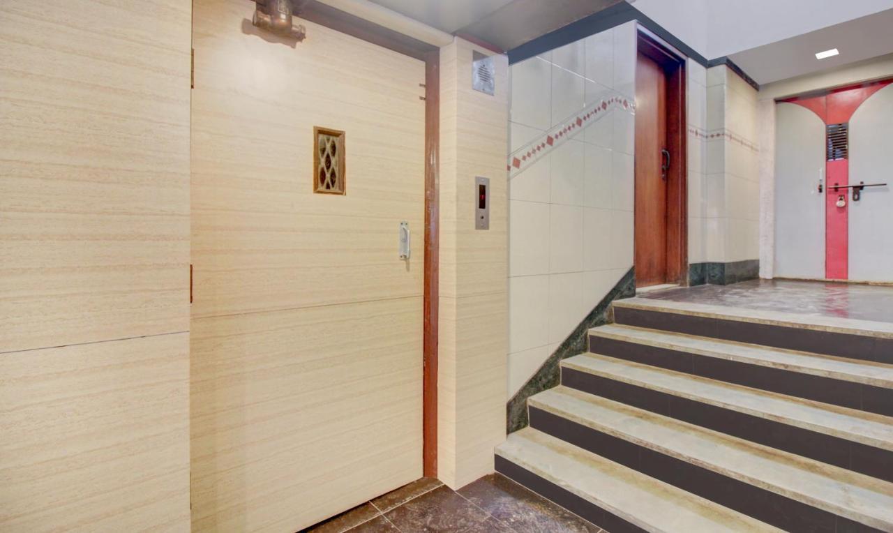 Treebo Cruz Royale Santacruz West Hotel Mumbai Kültér fotó