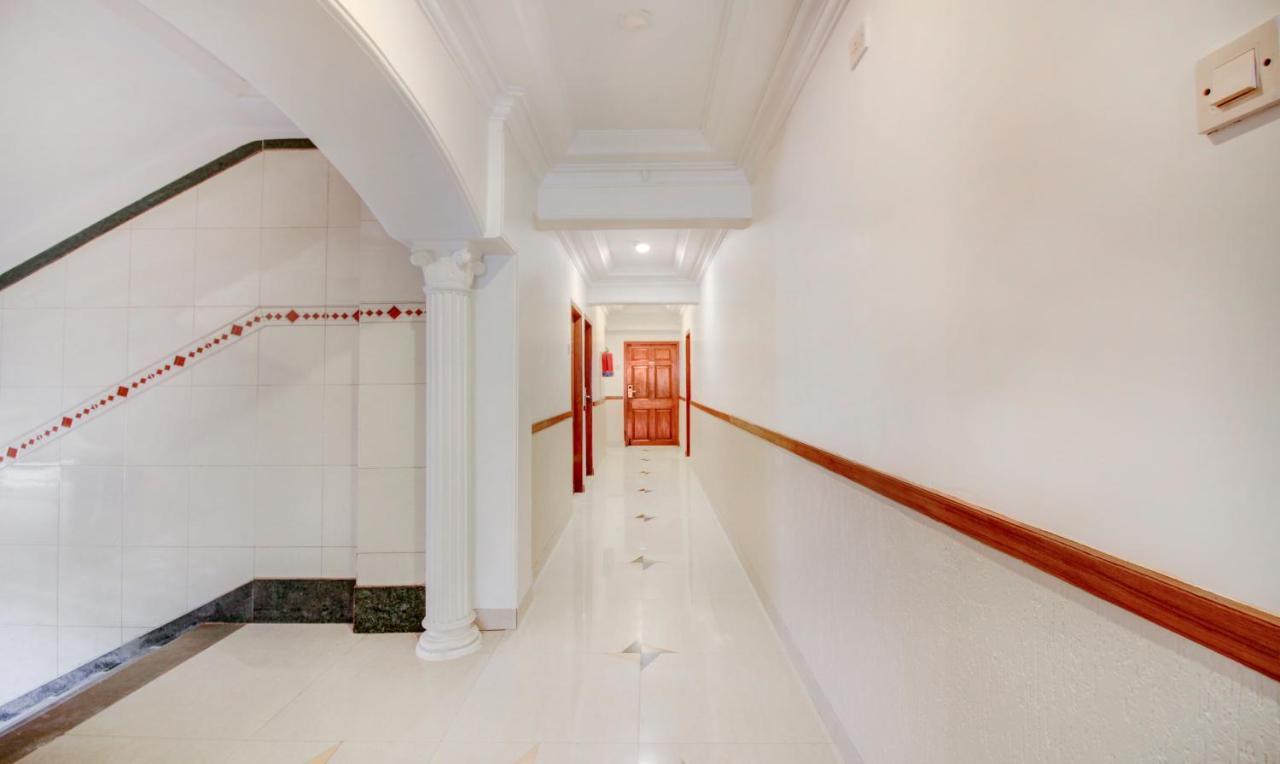 Treebo Cruz Royale Santacruz West Hotel Mumbai Kültér fotó