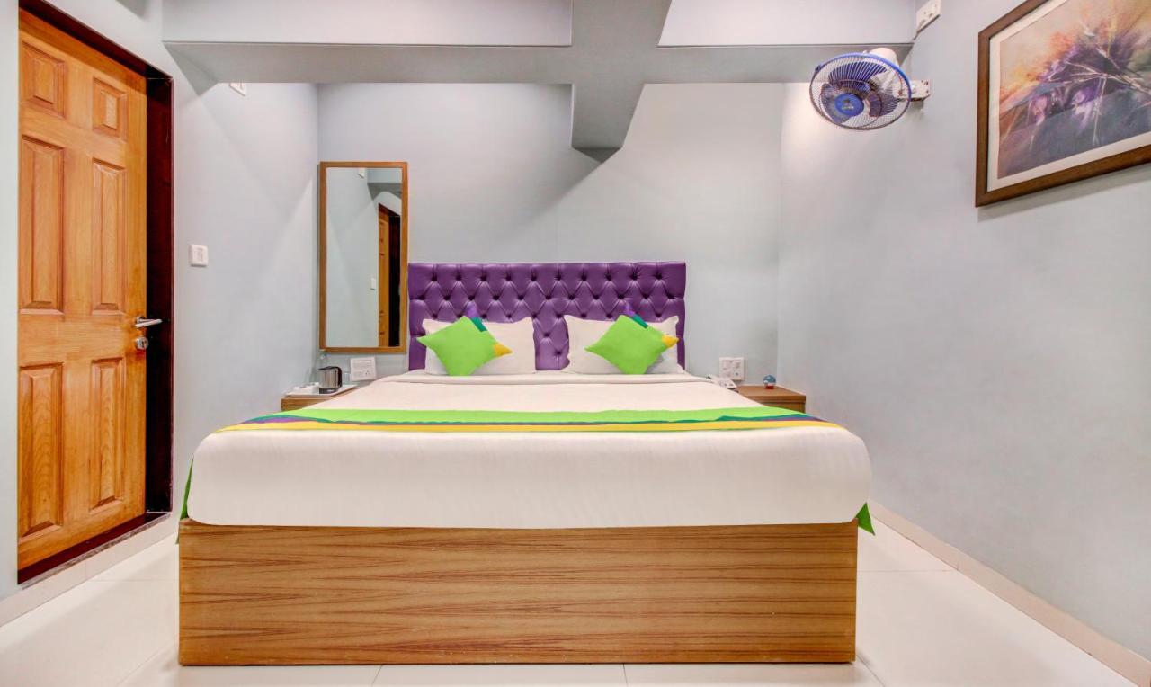 Treebo Cruz Royale Santacruz West Hotel Mumbai Kültér fotó