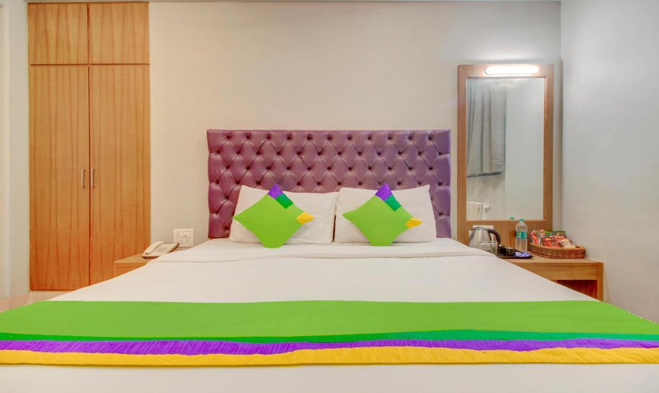 Treebo Cruz Royale Santacruz West Hotel Mumbai Kültér fotó