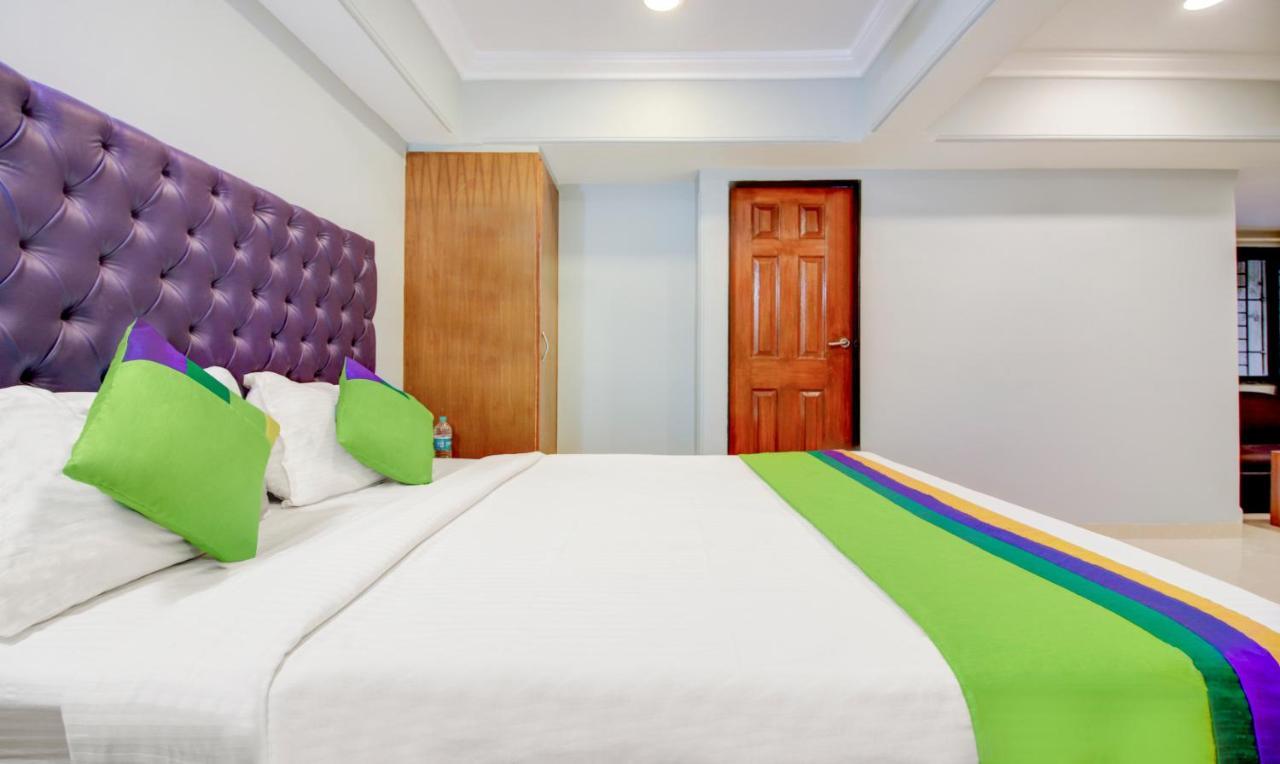 Treebo Cruz Royale Santacruz West Hotel Mumbai Kültér fotó