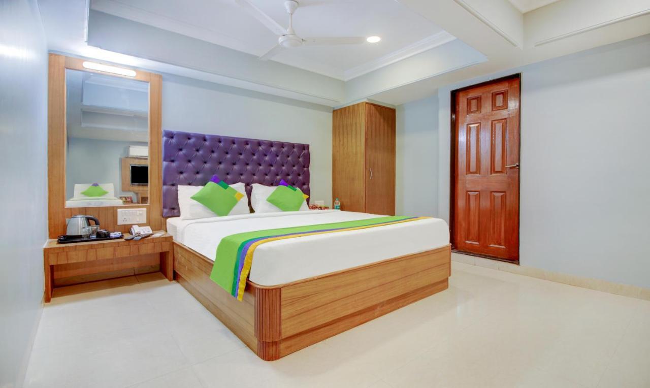 Treebo Cruz Royale Santacruz West Hotel Mumbai Kültér fotó